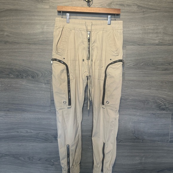 Men's Tan Cargo Pants - Picture 1 of 8